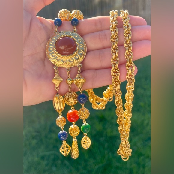 Alfred SUNG vintage gold plated long necklace with semi precious stones. - Picture 5 of 8